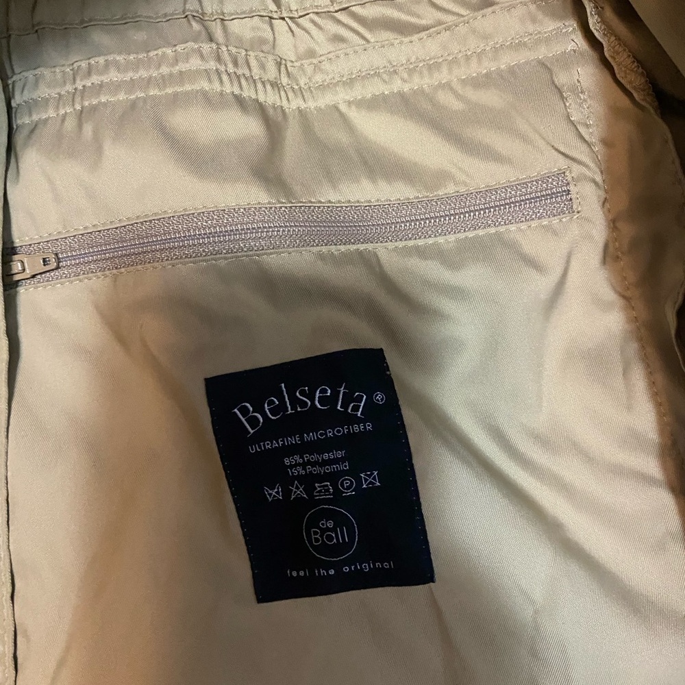 Jacket - Picture 4 of 5